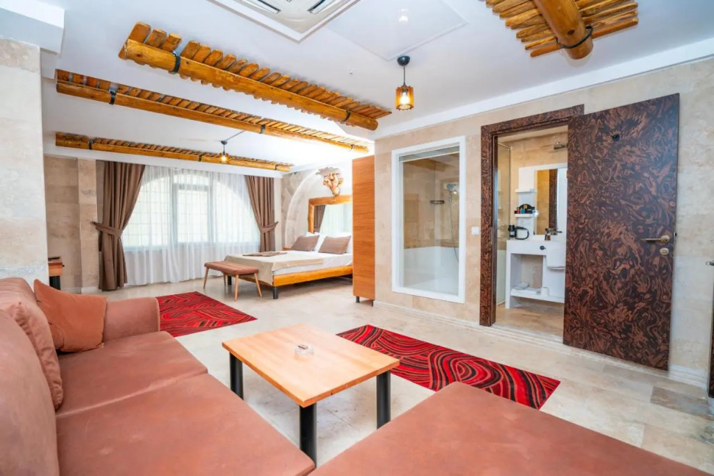 PASHA PALACE HOTEL