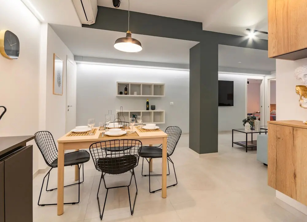 Champagne Loft