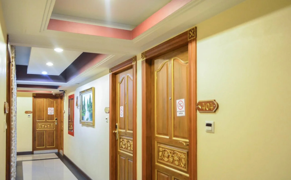 Gusto Pratunam Hotel