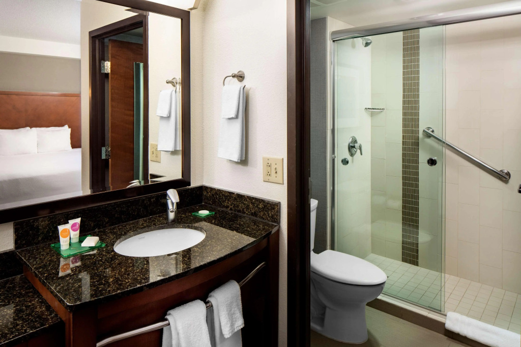 Hyatt Place Atlanta Alpharetta North Point Mall