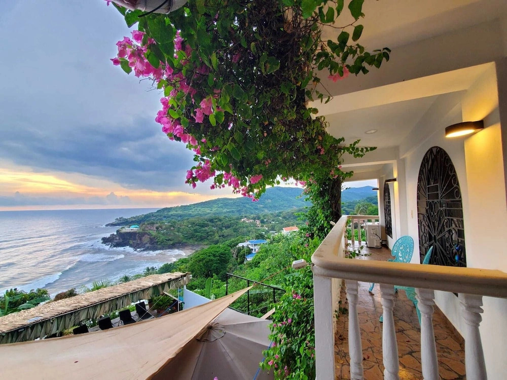 Bed & Breakfast by the sea