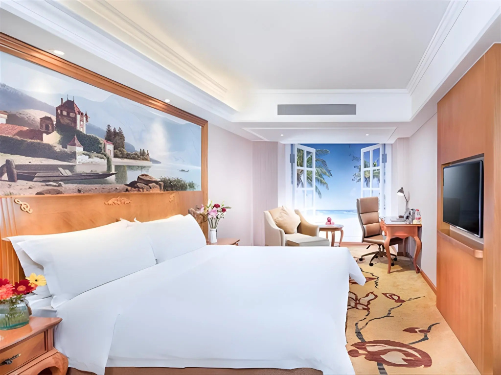 Vienna International Hotel Luogang Wanda Plaza