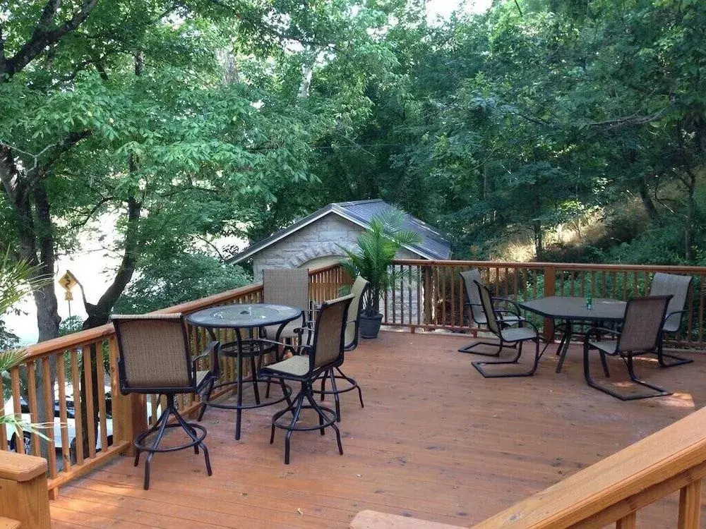 The Brownstone Inn