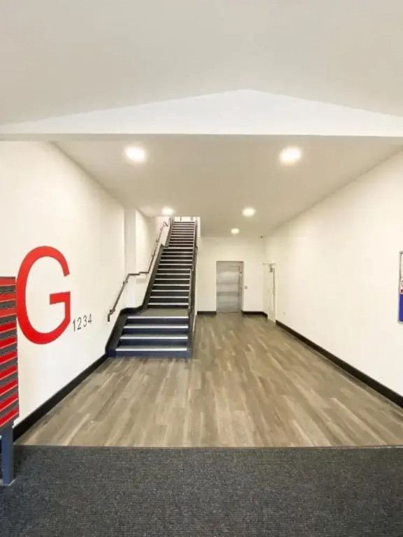 Cozy West Bromwich Apartment by High Street