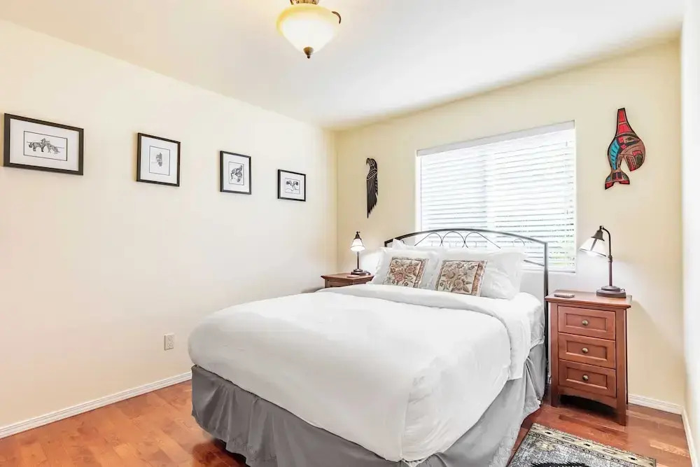 Harborview Getaway by Avantstay Walk to Beach