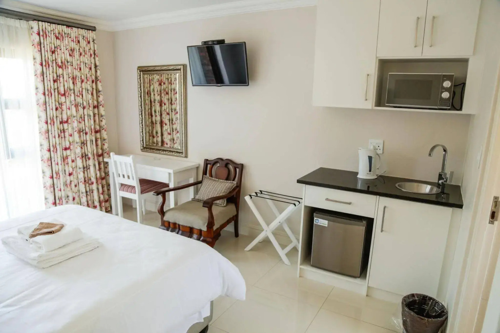 Hilltop Guesthouse