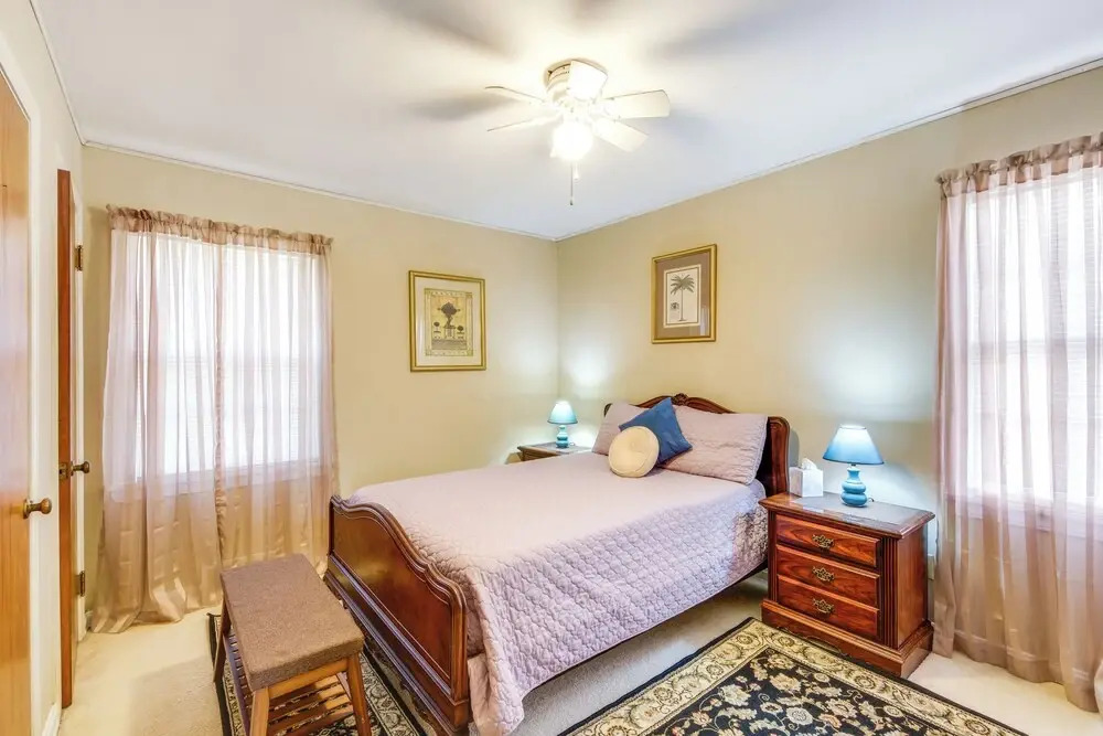 Cleveland Heights Home w/ Sunroom: Park Across St!