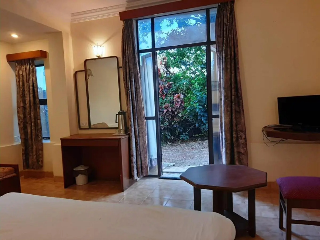 The Dhanhills - A Valley View Hotel In Panchgani