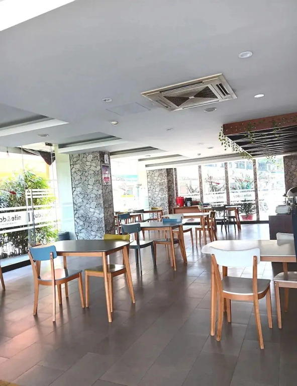 Serra Hotel Batam