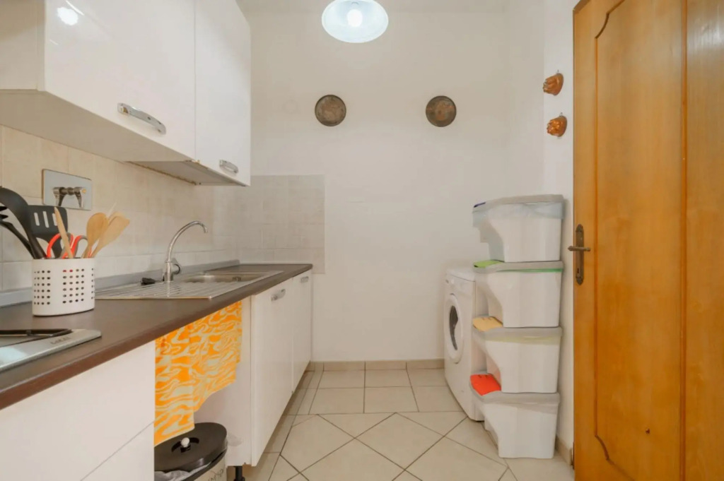 Casa Barbarossa with outdoor space and parking a few steps from Barbarossa-CASA BARBAROSSA 12