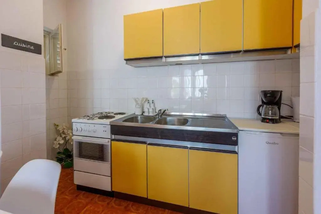 Apartment in Novi Vinodolski 39111