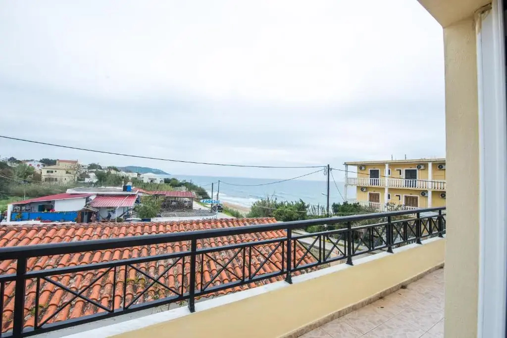 Pantelis Apartments