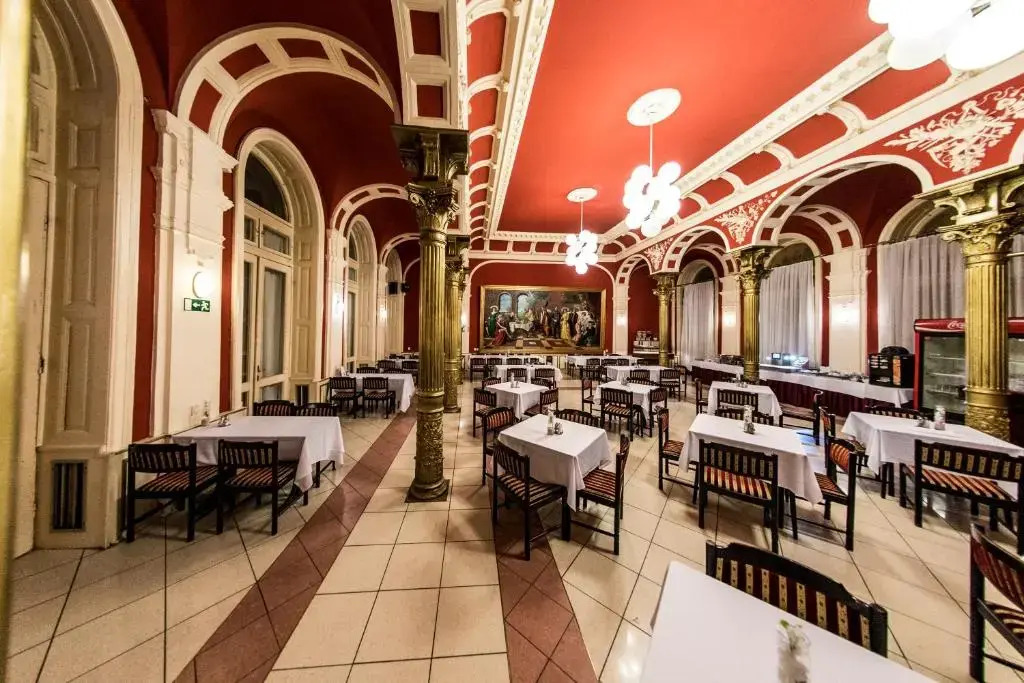Korona Hotel