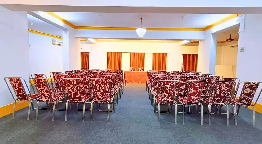Hotel Vijay Deluxe