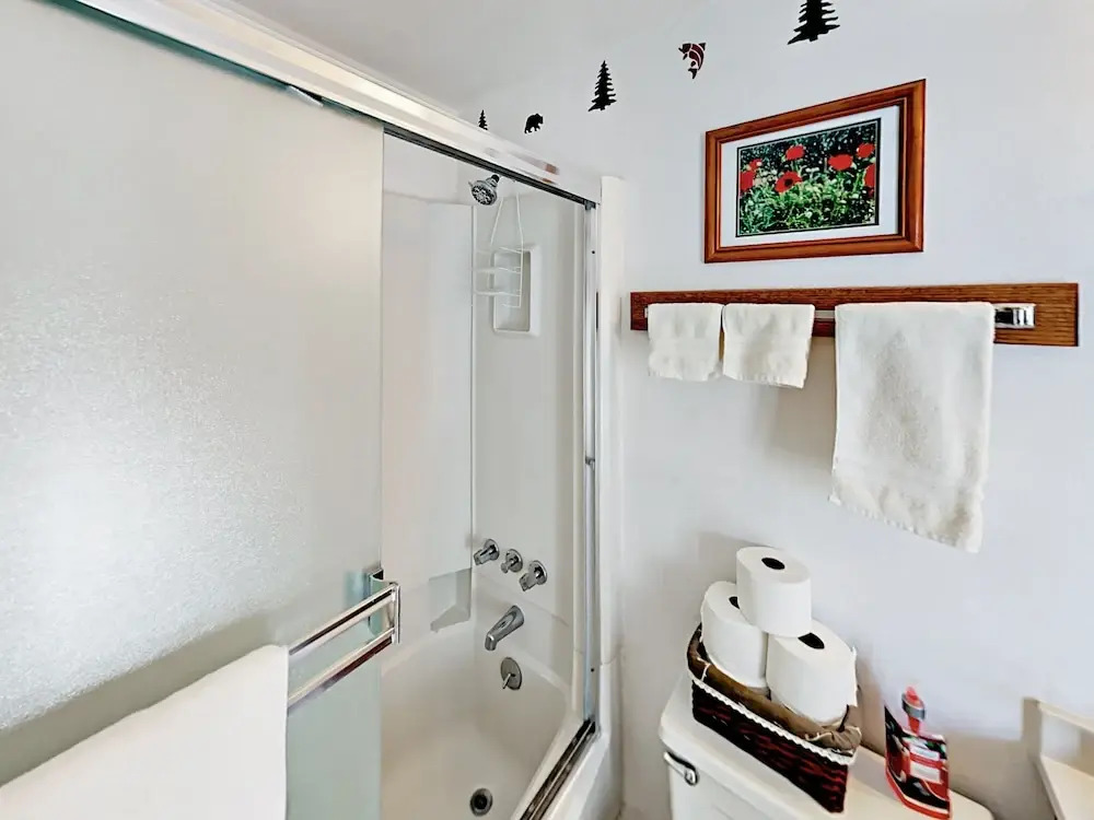 Jabberwocky Condo Unit 303 2 Bedrooms 2 Bathrooms Condo