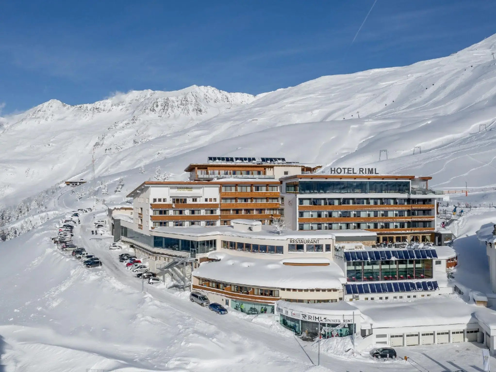 SKI