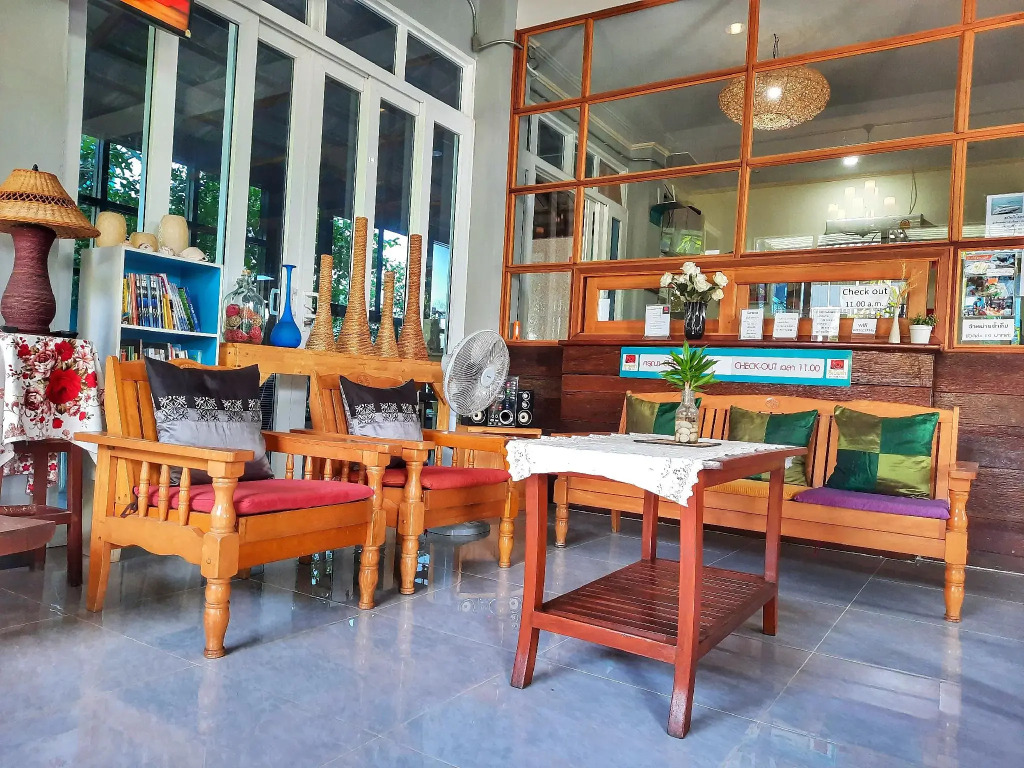 Koh Larn Riviera