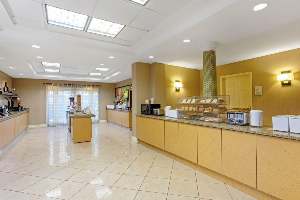 La Quinta by Wyndham Orlando I Drive/Conv Center