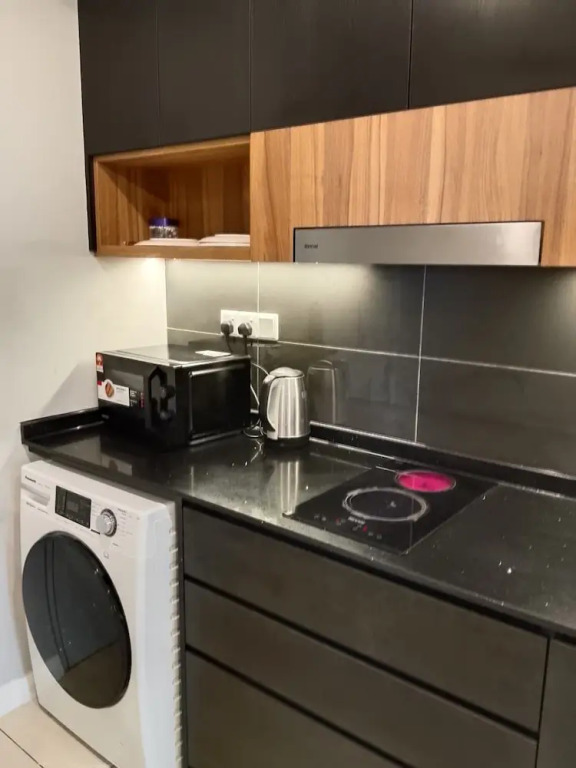 Gateway Homestay The Axon Residence KL