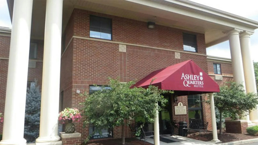 Ashley Quarters Hotel Airport-Cincinnati