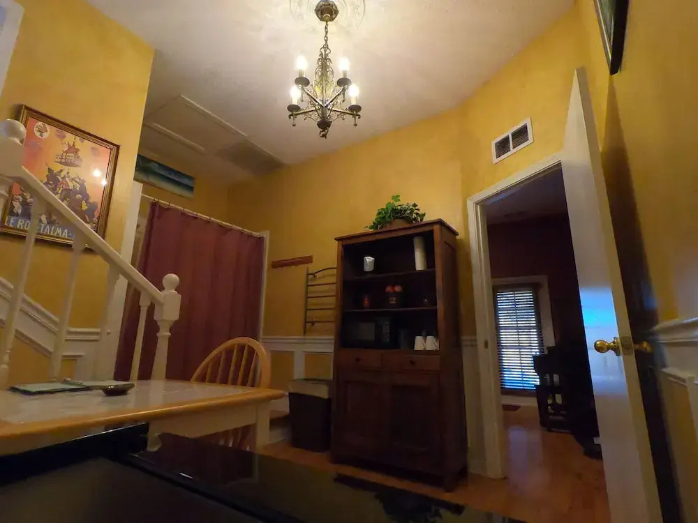 TradeWinds Lodging Bed and Breakfast