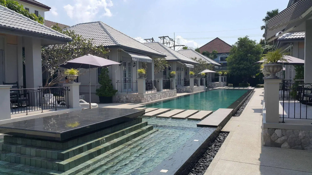 Sala Retreat Villas