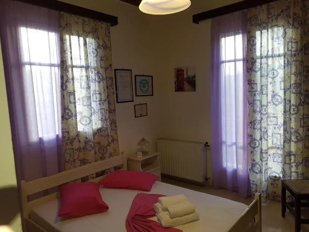 Giorgos House