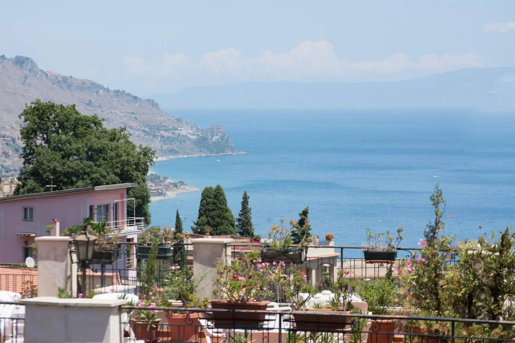 Hotel Condor
