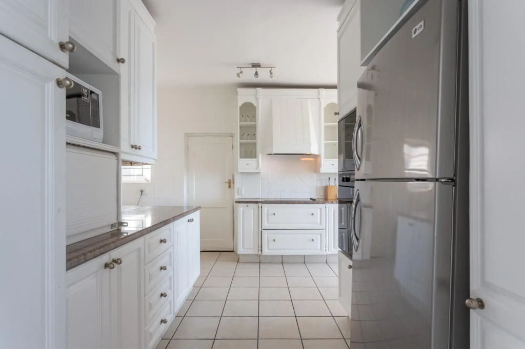 Casa Blanca - Camps Bay