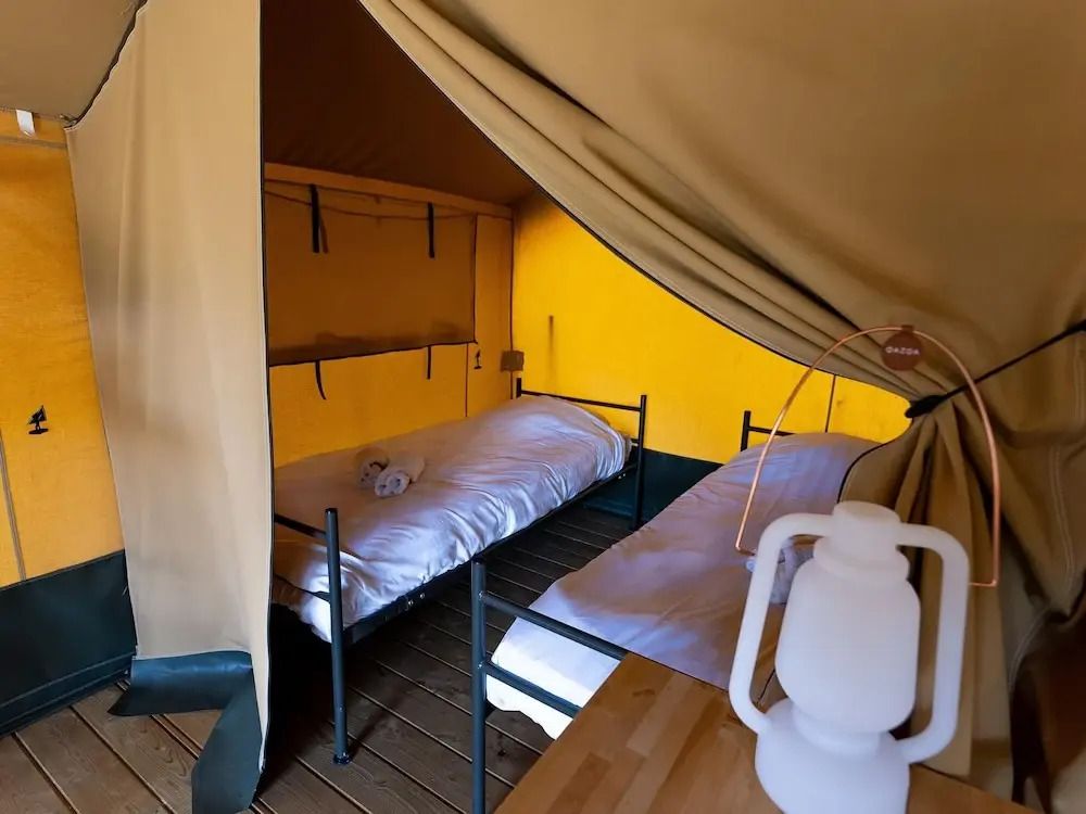 Safari Tent in Heeg by the Marina