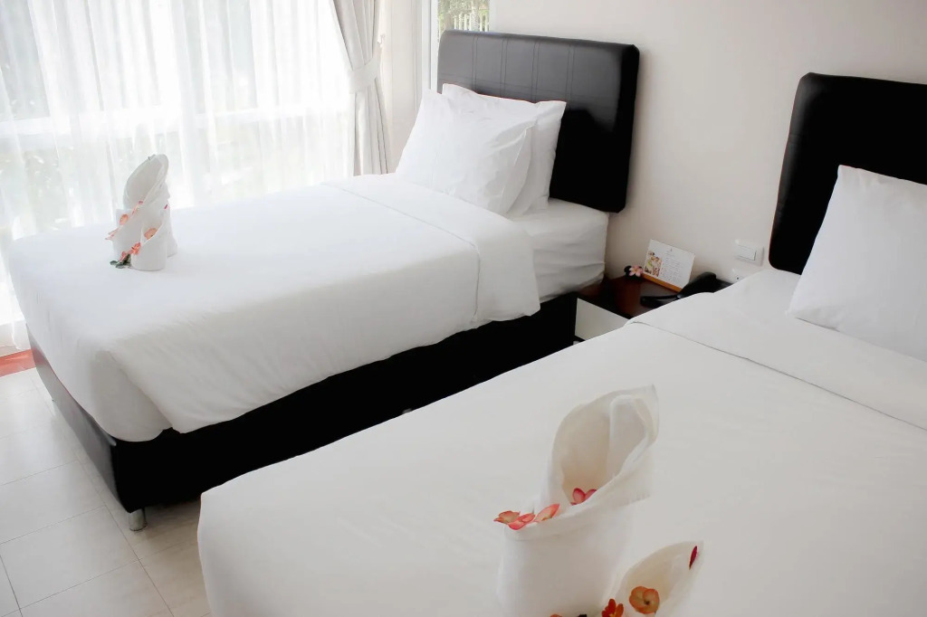 Royal Lee Resort & Spa