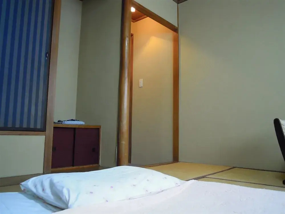 Eishinkan Hotel