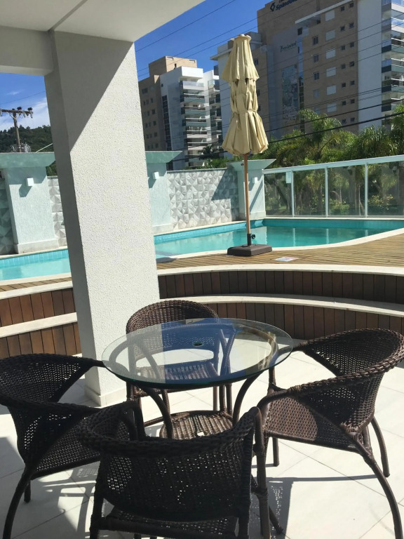 Apto novo há 250 mts da praia