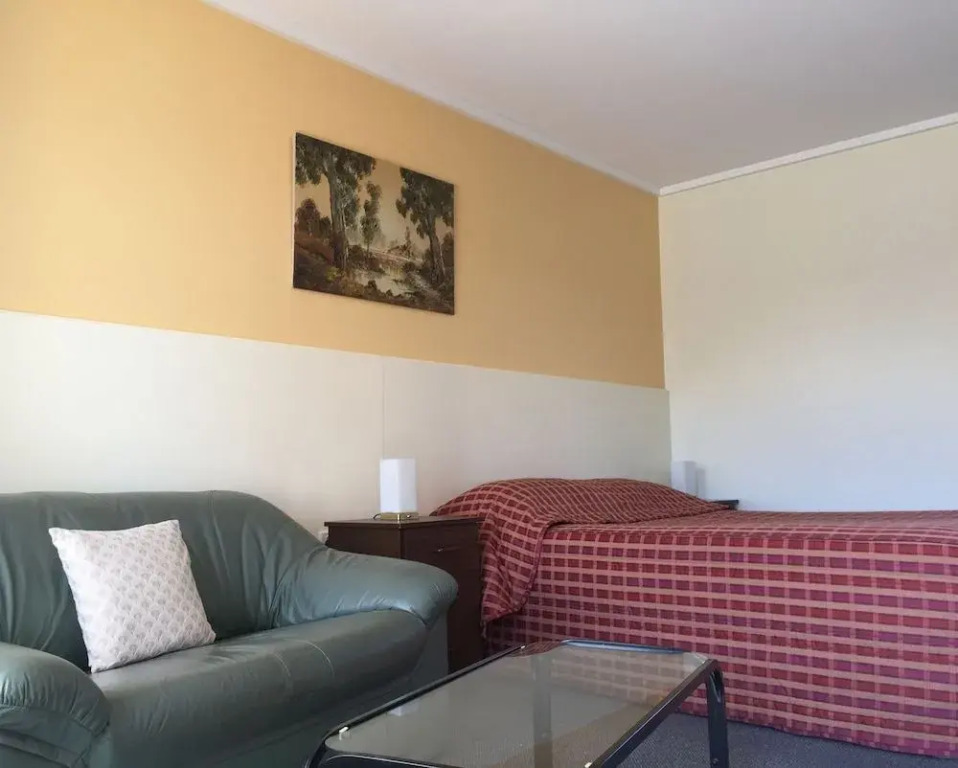 Deniliquin Motel