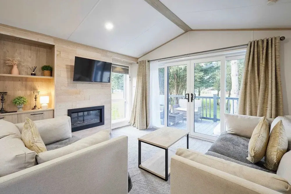 Host Stay Hideaway Retreat