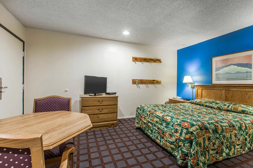 Econo Lodge Wildwood Inn