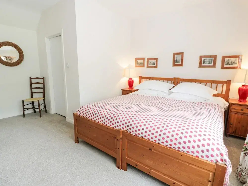 The Mews Flat