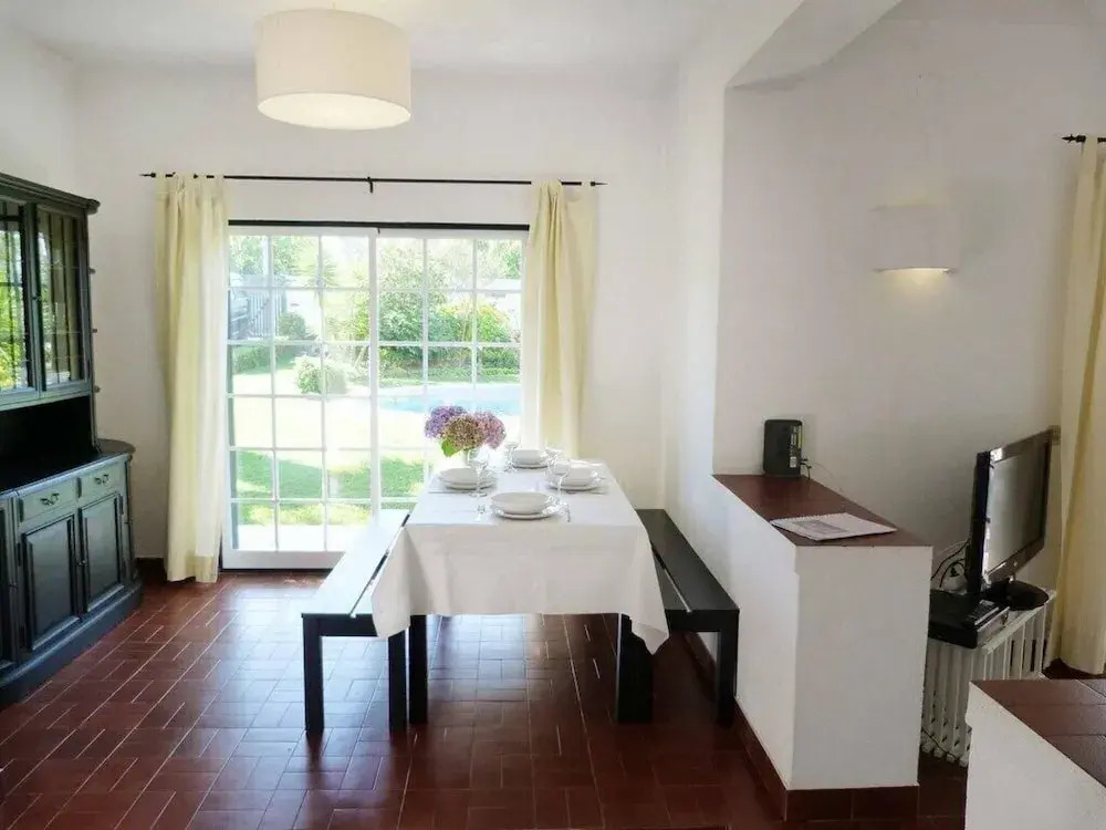 Villa Pelicano AL in Corroios