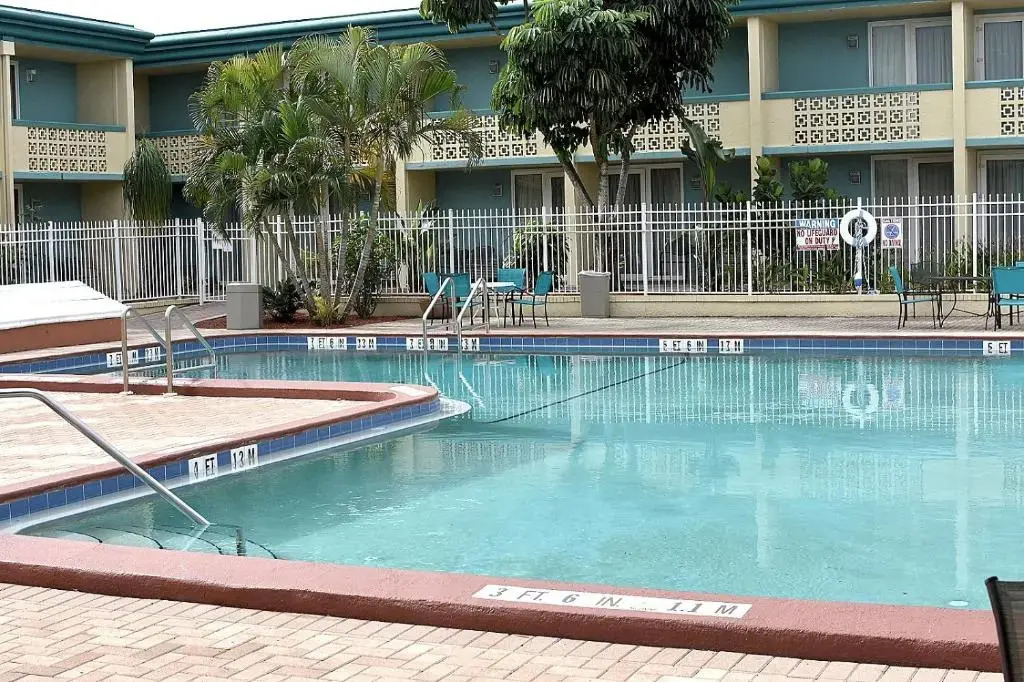 Punta Gorda Waterfront Hotel & Suites