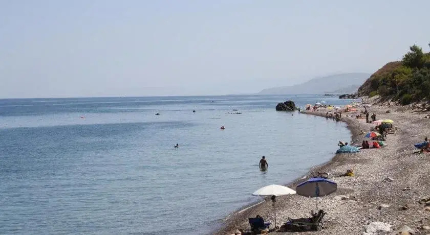 Camere & Casa Vacanze Lo Scoglio