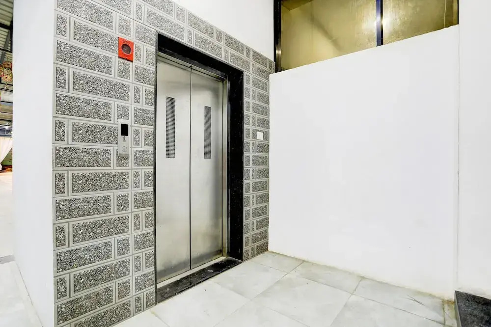 Hotel Maa Gayatri by OYO Rooms