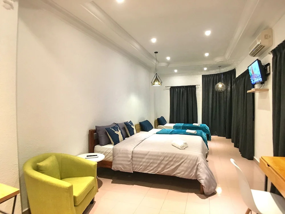 iBook9 Deluxe Family Suite by iBook Homestay