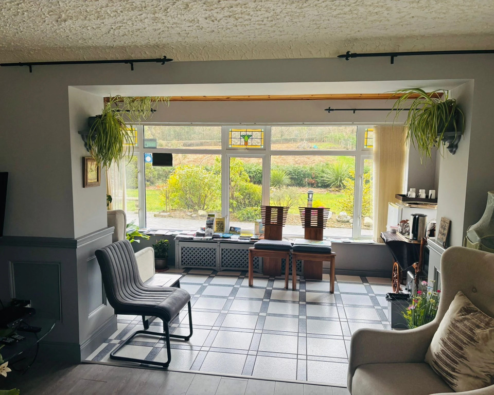 Arch House