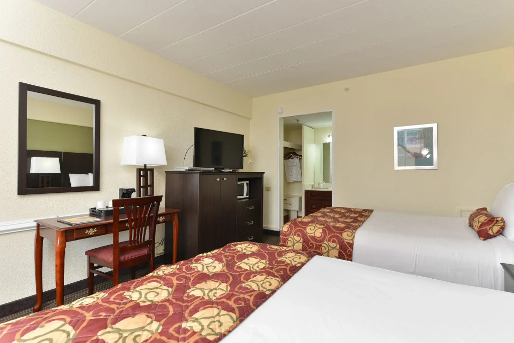 SureStay Hotel by Best Western Virginia Beach Royal Clipper