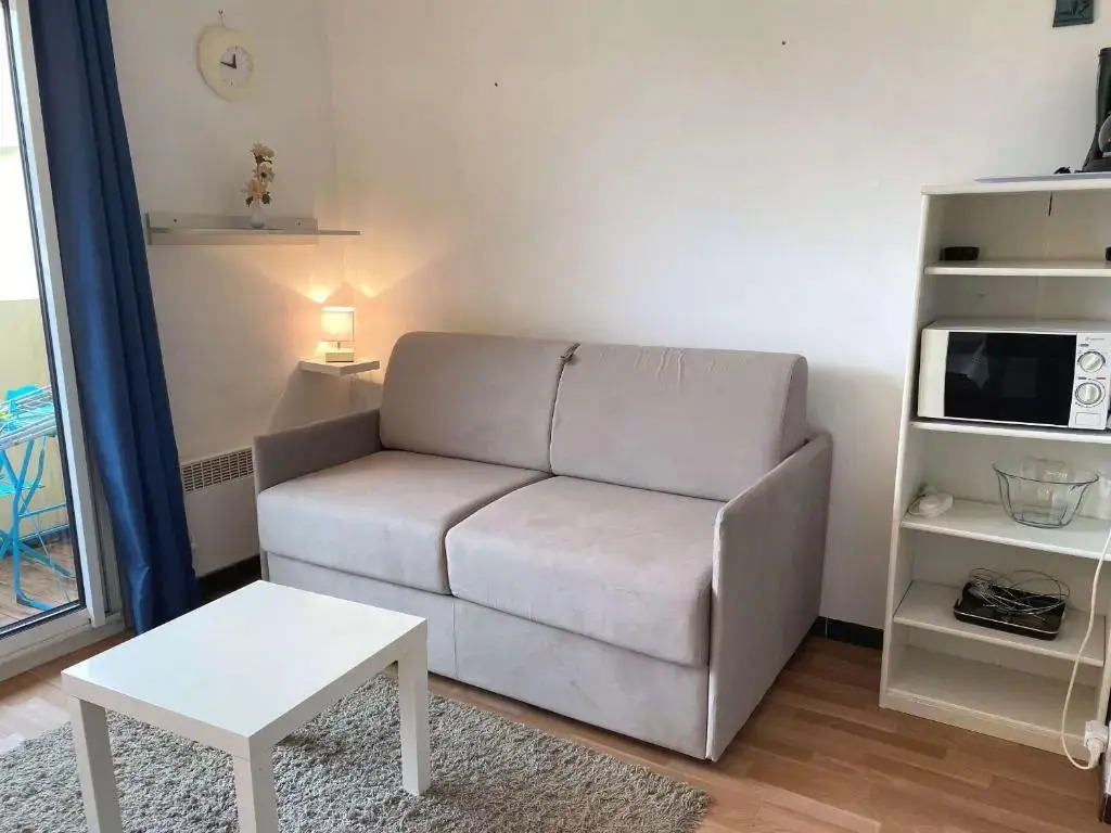 Appartement Balaruc-les-Bains, 1 pièce, 2 personnes - FR-1-553-139