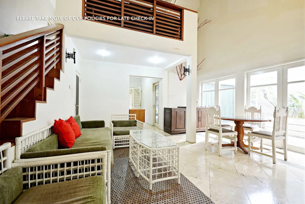 ZEN Rooms Mampang Prapatan Syariah