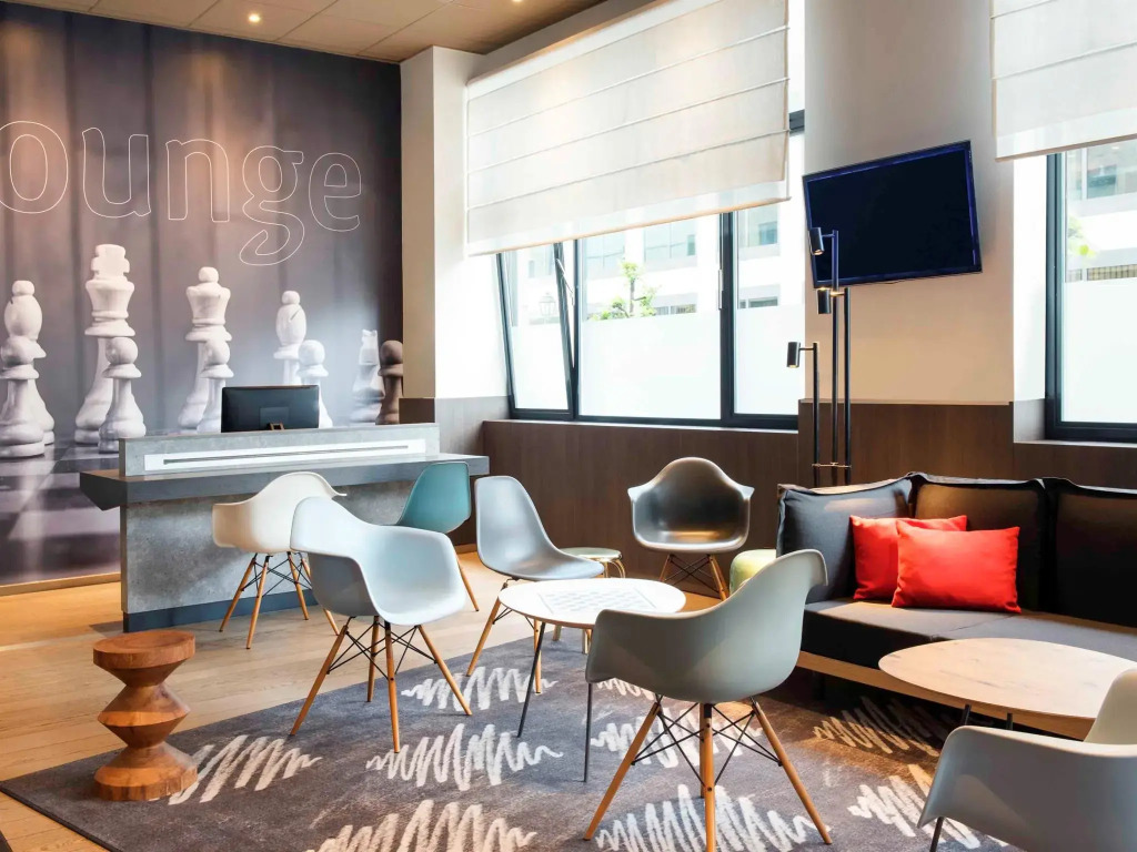 ibis Hotel Brussels Centre Gare du Midi