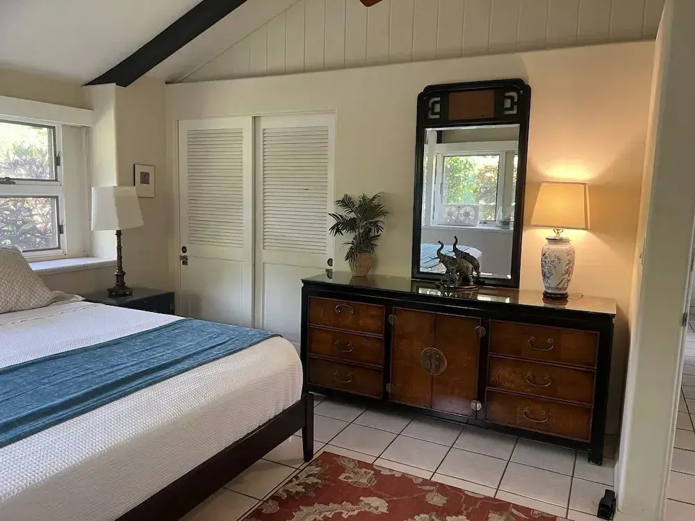 International Colony Club 43 2 Bedroom Condo by Redawning