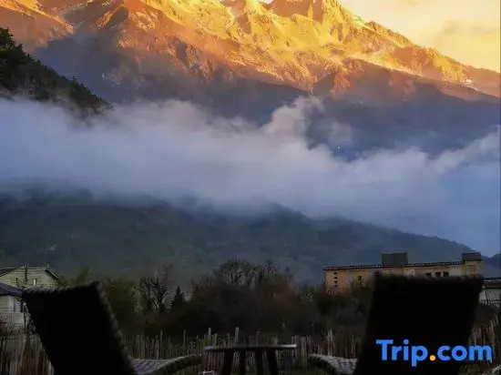 Yuexin Lodge | Italian Luxury & Elegance Art Space · Smart Designer Homestay (Lijiang Old Town)