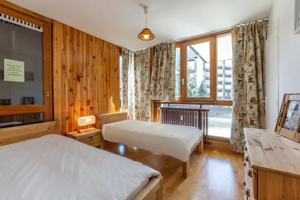 ISR23 - Superbe appartement, centre ville, proche pistes et commerces